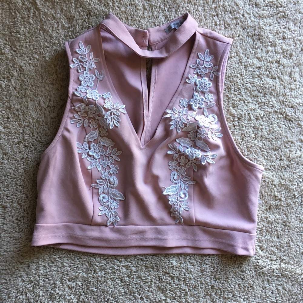 Crop top